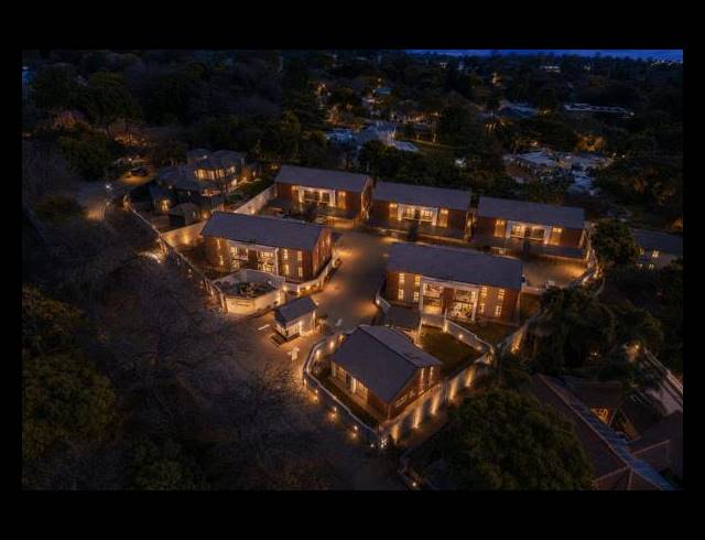 3 BEDROOM APARTMENT FOR SALE IN BRYANSTON